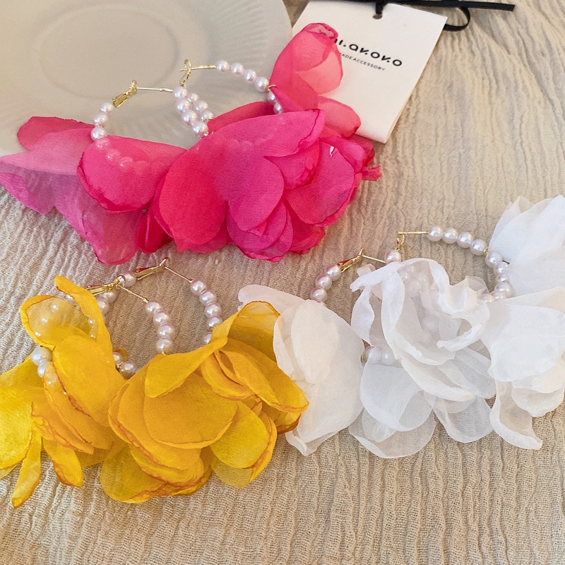 Khuyên Tai Hình Hoa Đính Ngọc Trai Thời Trang Cho Nữ