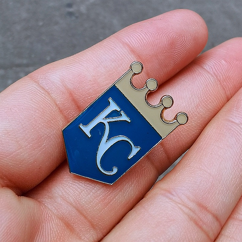 Baseball League Chicago White Sox Pittsburgh Pirates New York Yankees Los Angeles Dodgers Metal Badge Pin Brooch Hat Bag Accessories ZIBZ