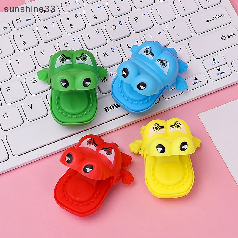 Set 2 Mô Hình Xe Hơi Đồ Chơi Mini Hình Cá Sấu Hoạt Hình Cho Trẻ Em