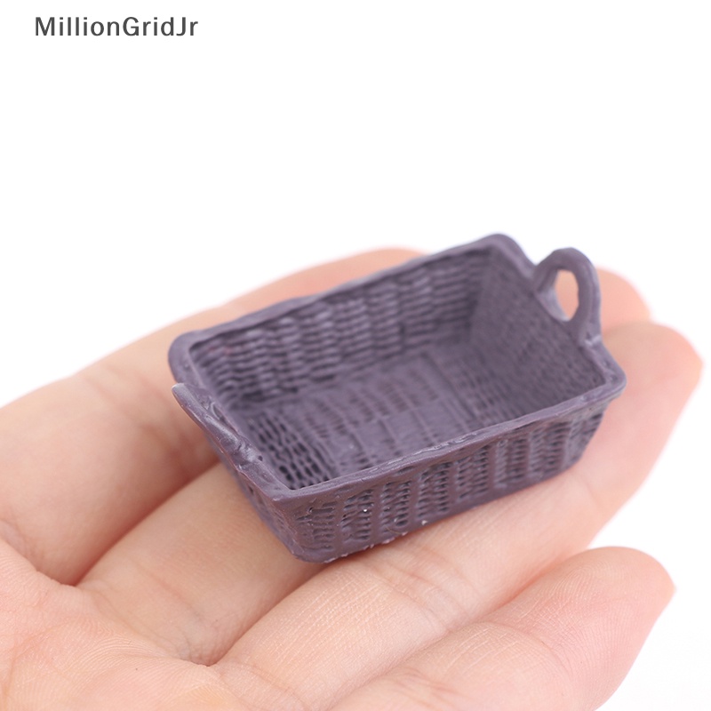 Giỏ Nhựa Mini Đựng Đồ Trang Trí Nhà Búp Bê Tỉ Lệ 1 / 12 JR