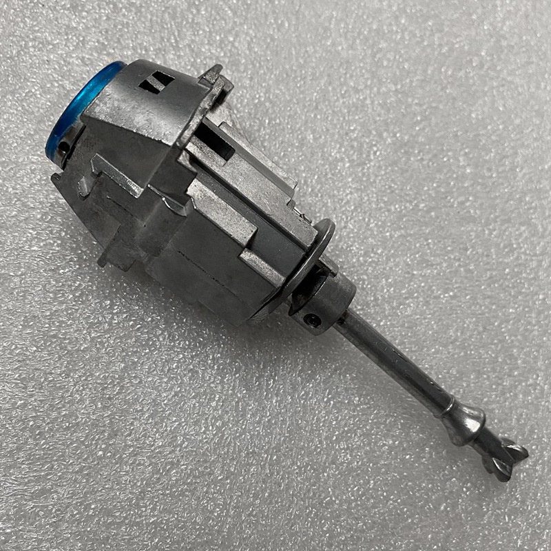 Bộ Khóa Cửa Xi Lanh Màu Bạc Chuyên Dụng Cho Xe Hơi Toyota Land Cruiser Prado 2010-2019