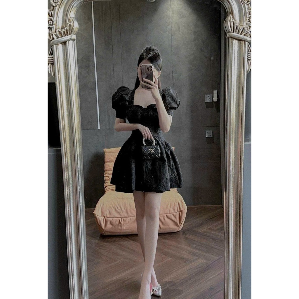 Đầm Xòe Có Hai Màu Basic Thiết Kế Tay Phồng Ôm Eo KXT0008