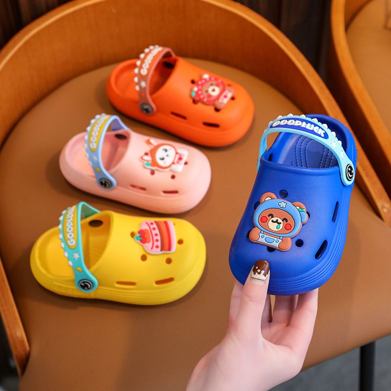 Giày Crocs Đi Biển Thời Trang Mùa Hè Dành Cho Bé Gái