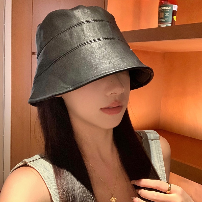 Mũ Bucket Chất Liệu Da Màu Đen Phong Cách Thời Trang Nhật Bản Dành Cho Nữ