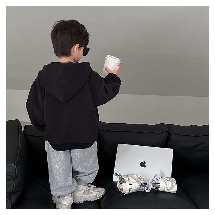 Trẻ em nhật bản và hàn quốc có mũ trùm đầu áo khoác cotton thêu chữ màu rắn