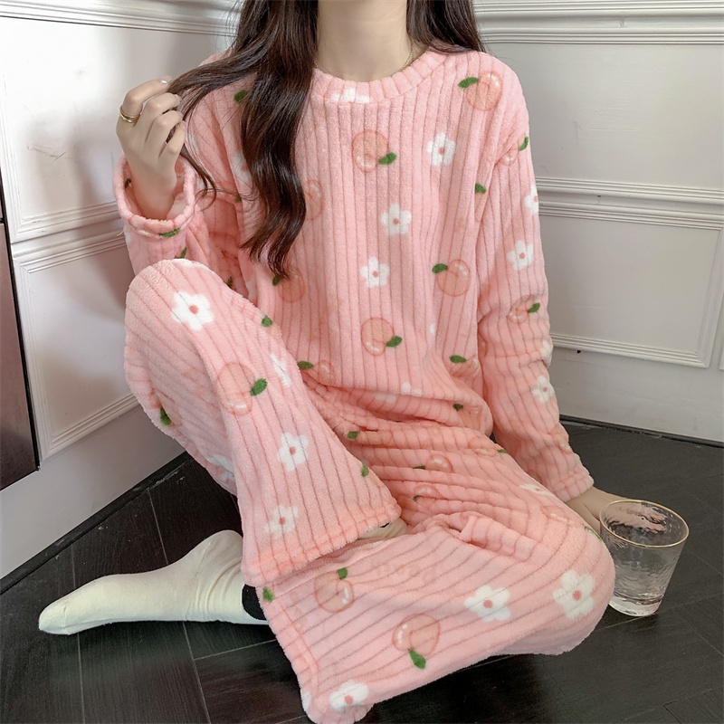Autumn and Winter new cartoon warm coral fleece pajamas suit female MC ornament 7WBM