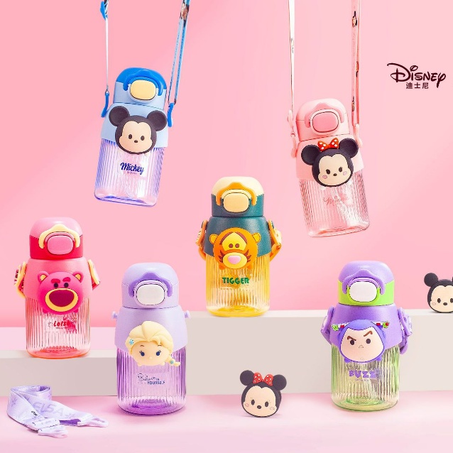 Bình Nước DISNEY Chính Hãng 550ML Chất Liệu Nhựa Tritan Có Ống Hút Và Dây Đeo Tiện Dụng Cho Bé