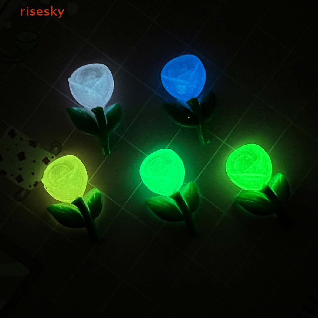 Bộ 10 Bông Hoa Nhựa Phát Quang Mini Dễ Thương Dùng Trang Trí Tóc