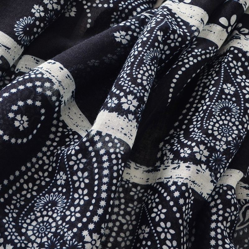 Khăn Choàng Đi Biển Chống Nắng Chất Liệu Cotton Lanh Màu Đen Họa Tiết Hoa