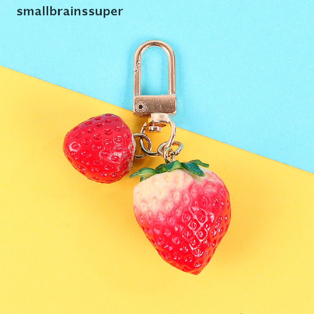 Giá Đỡ Chìa Khóa Xe Hơi Hình Trái Dâu Dễ Thương Cho Nữ