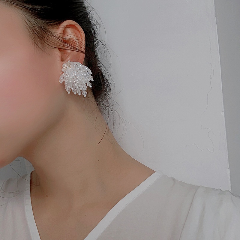 Khuyên Tai Thiết Kế Thác Nước Tua Rua Màu Trắng