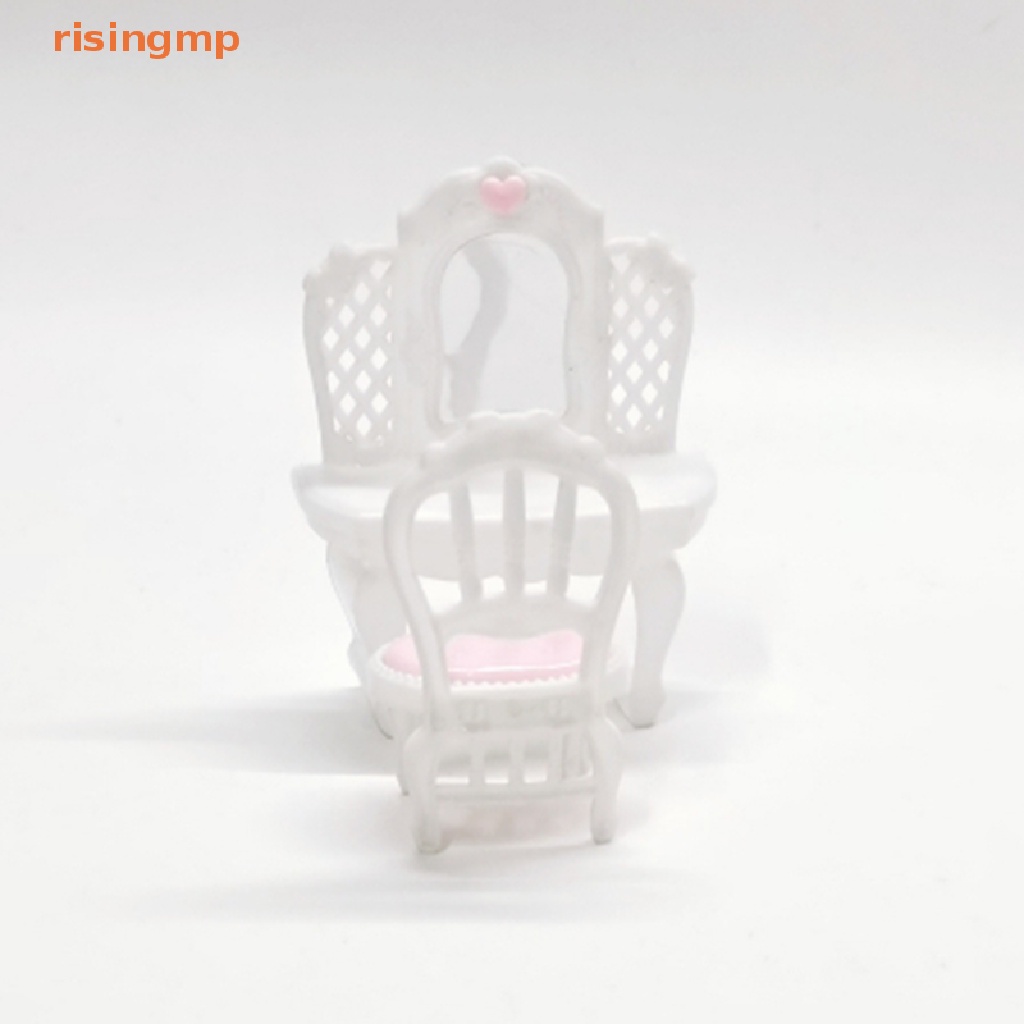 Mô Hình Đồ Trang Điểm Bằng Nhựa Tỉ Lệ 1: 12 Cho Nhà Búp Bê