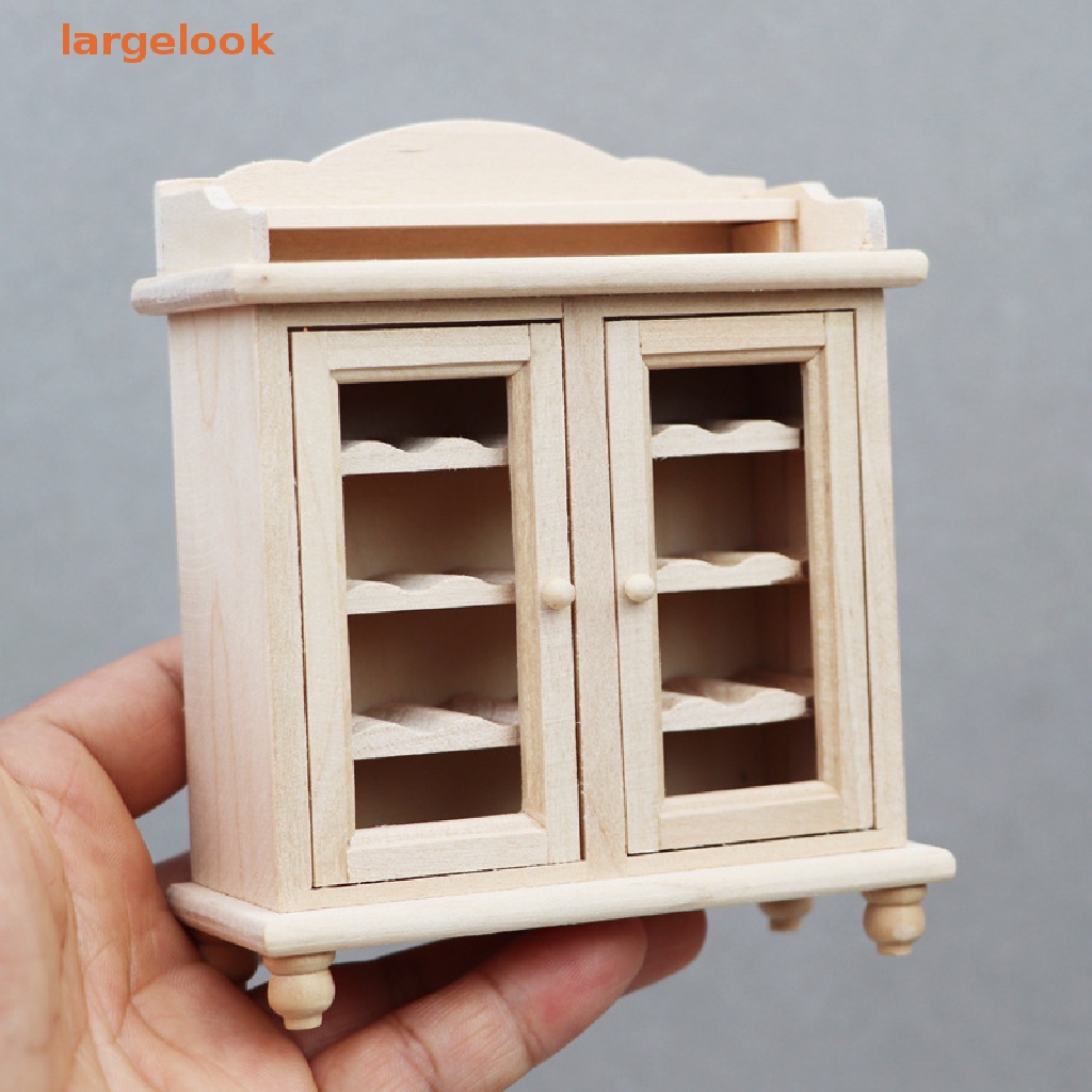 Mô Hình Tủ Rượu Mini Dùng Trang Trí Nhà Búp Bê