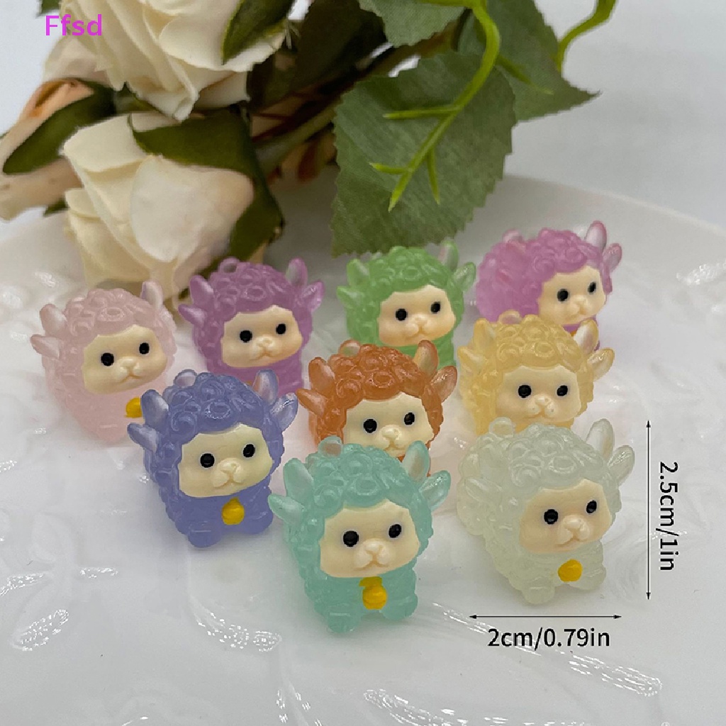 Set 10 Đồ trang trí Chú Cừu Mini Bằng Nhựa Phát Sáng Trong Bóng Tối Trang Trí