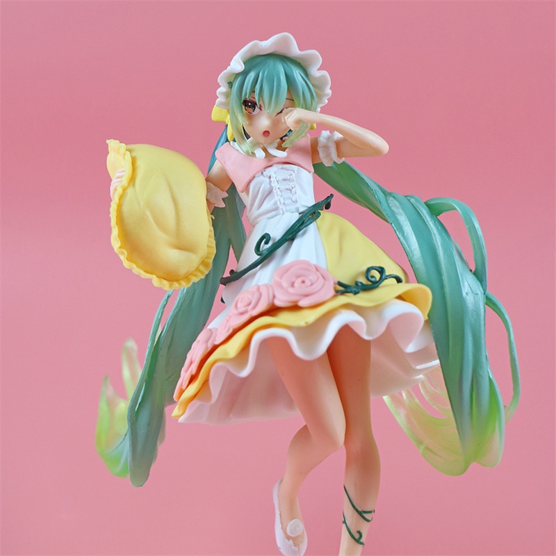 Mô Hình Ca Sĩ Ảo Hatsune Miku 20CM Bằng PVC Dễ Thương