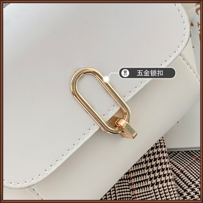 Túi Xách Da Pu Hình Vuông Có Khóa Nam Châm Phối Dây Xích Thời Trang Dự Tiệc