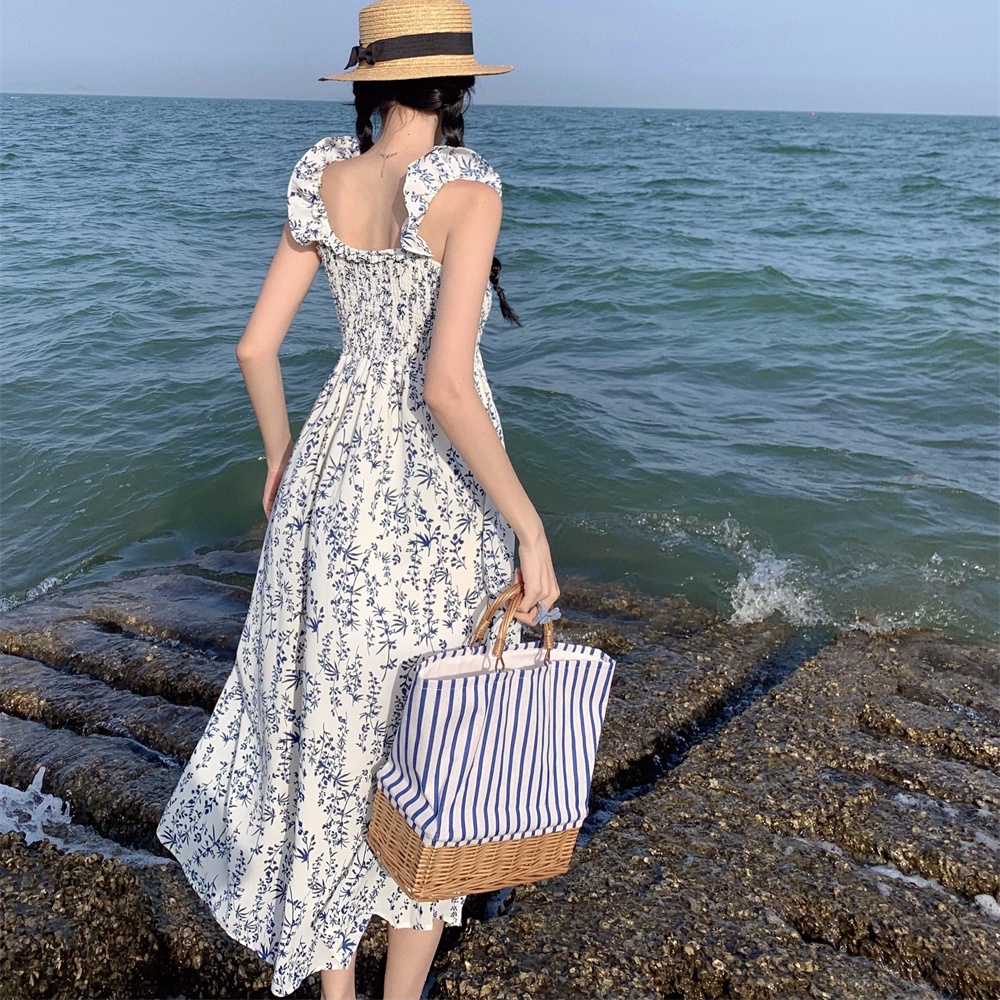 Đầm Hoa Nhỏ Hai Dây Mùa Hè 2023 Ôm Eo Dáng Dài Màu Xanh Dương Phong Cách Mới Cho Nữ