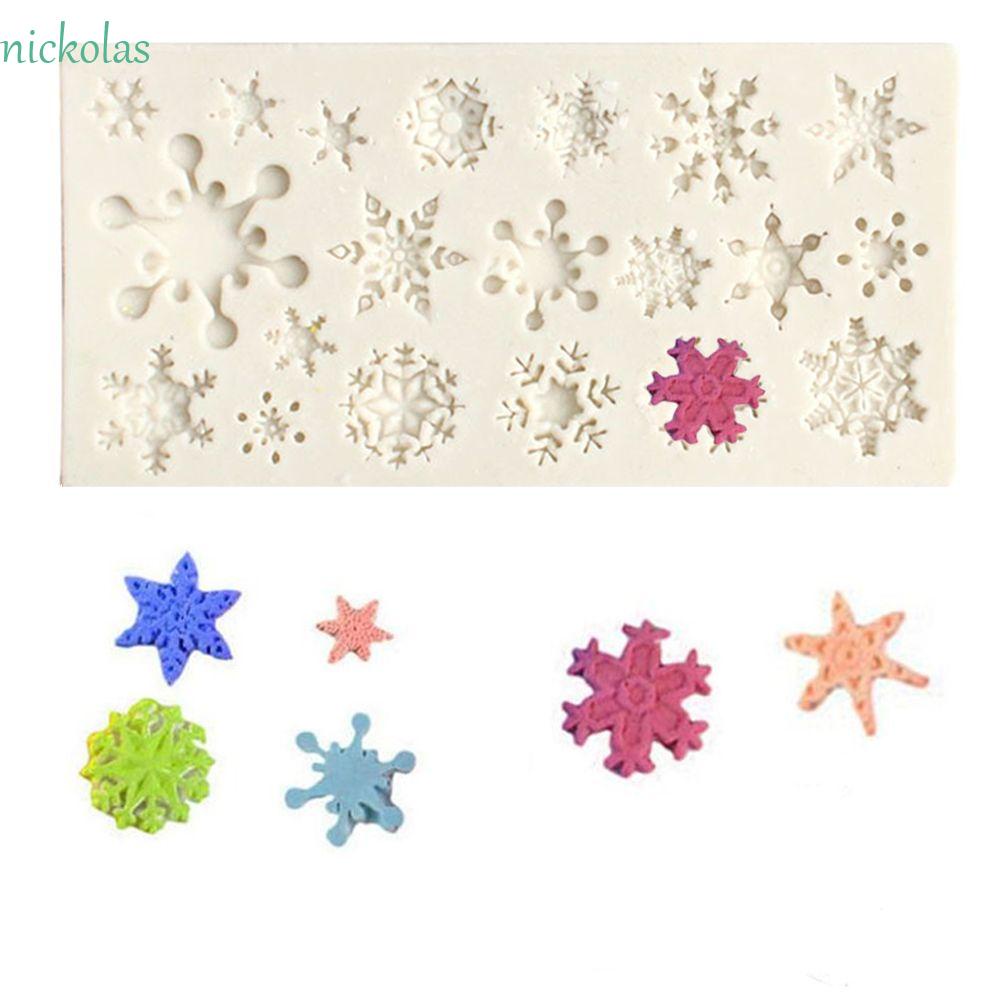 Khuôn Làm Bánh Hình Bông Tuyết Không Mùi An Toàn Cho Sức Khỏe