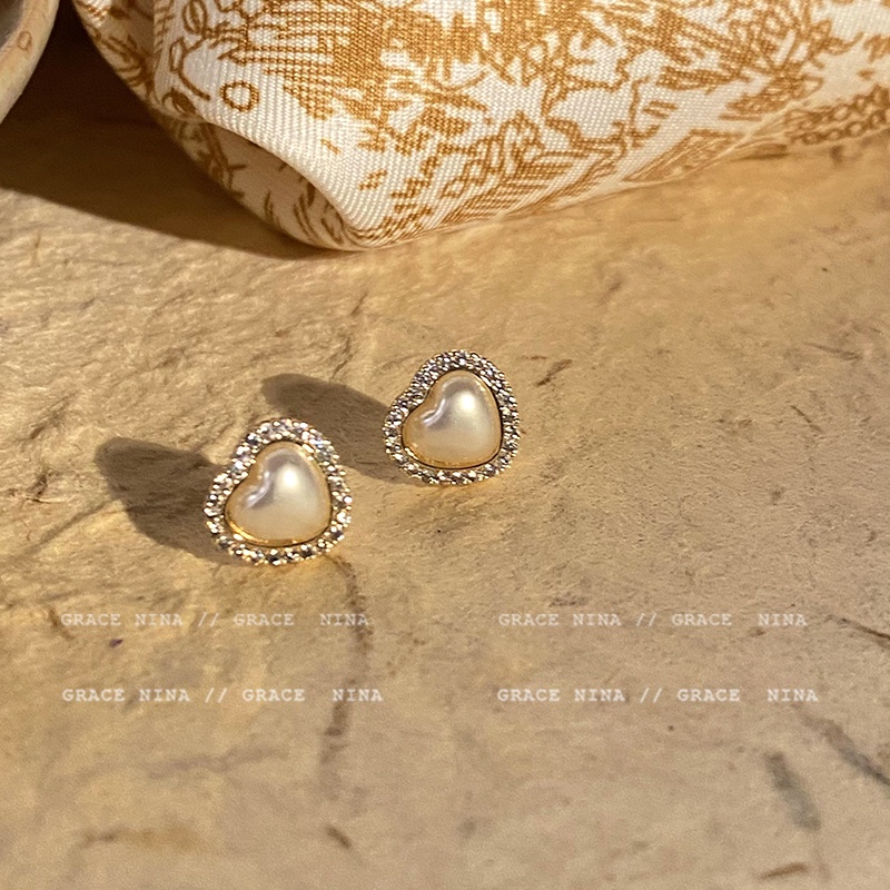 Bông Tai Hình Trái Tim Đính Ngọc Trai Sang Trọng Cho Nữ