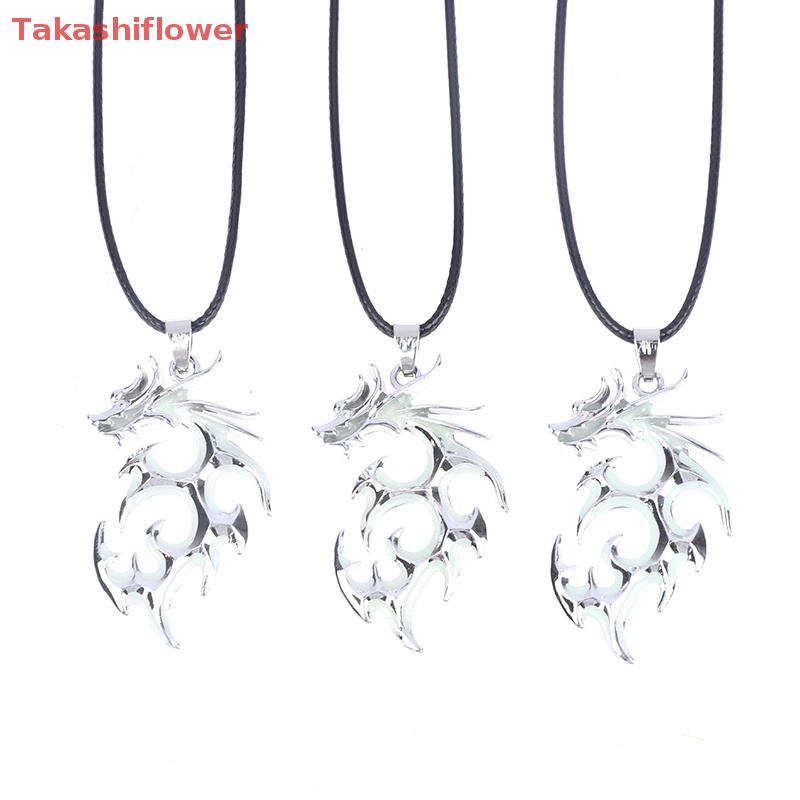 Vòng cổ Bạc Mặt Hình Rồng Phát Quang Trong Đêm