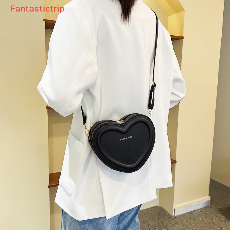 Túi Đeo Chéo Da PU Màu Trơn Hình Trái Tim Thời Trang Cho Nữ Mới
