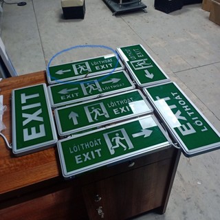 Đèn Exit thoát hiểm Exit lối thoát chỉ các hướng