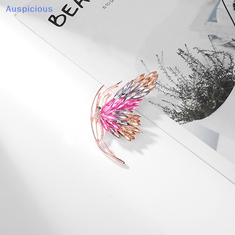 Ghim Cài Áo Hình Bướm Đính Pha Lê Màu Gradient Phong Cách Pháp Thanh Lịch