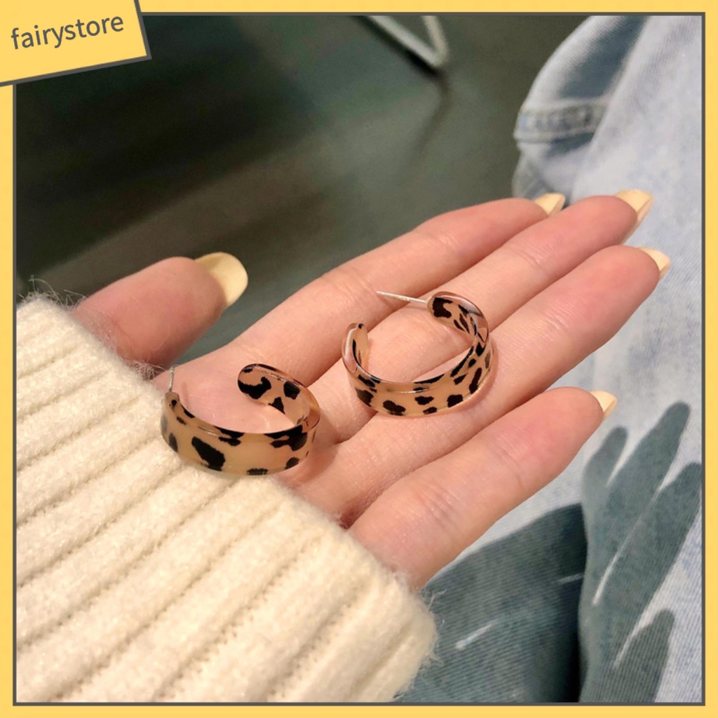 Bông Tai Nhựa Resin Dáng Dài Họa Tiết Da Báo Đơn Giản Thời Trang Cho Nữ