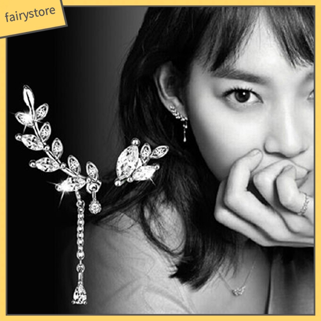 Khuyên Tai Tua Rua Hình Lá Không Đối Xứng Đính Đá Chống Rỉ Sét Cho Nữ
