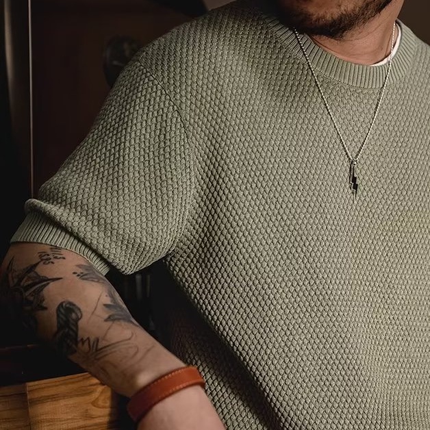 Áo Thun Dệt Kim Tay Lửng Họa Tiết Quả Dứa Ba Chiều Phong Cách Retro Mỹ Hiện Đại