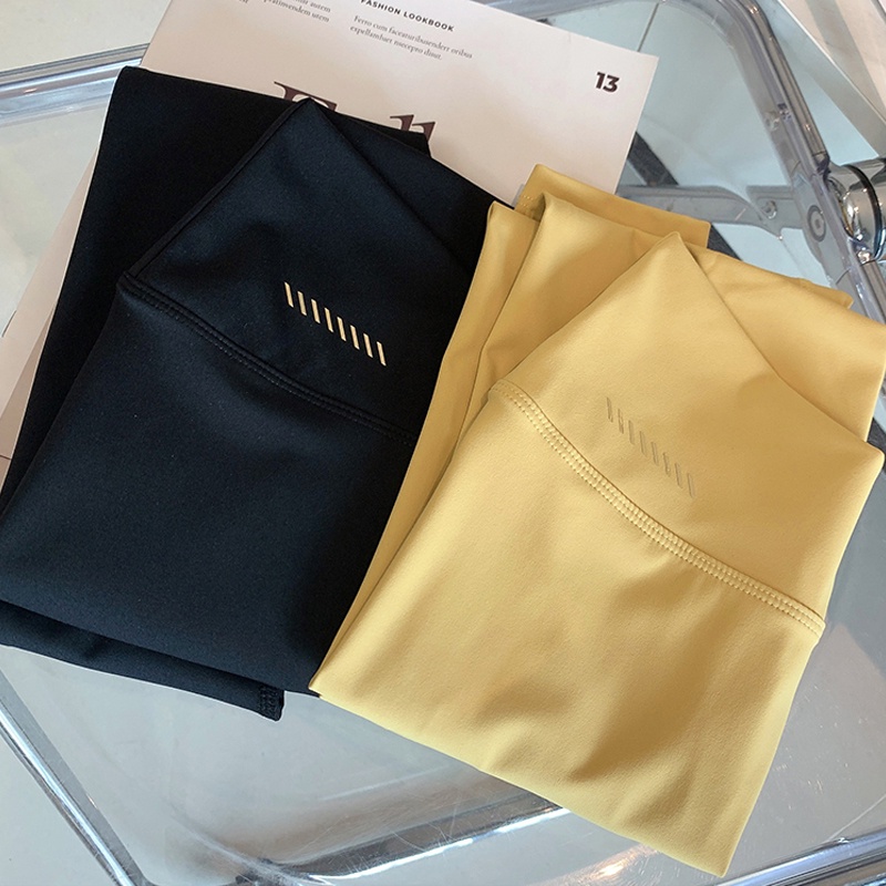 Quần Tập Thể Thao Đan Dây Chéo Form Ôm Quyến Rũ Cho Nữ