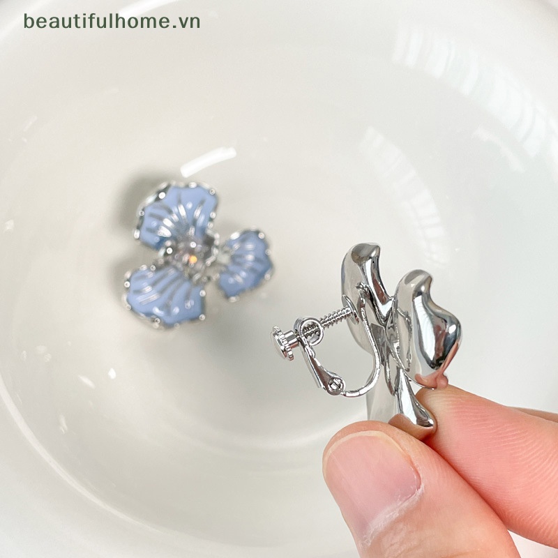 [beautifulhome] Bông Tai Pha Lê Hình Hoa Màu Xanh Dương Ngọt Ngào Phong Cách Hàn Quốc Cổ Điển Thanh Lịch Dành Cho Nữ [beauty]