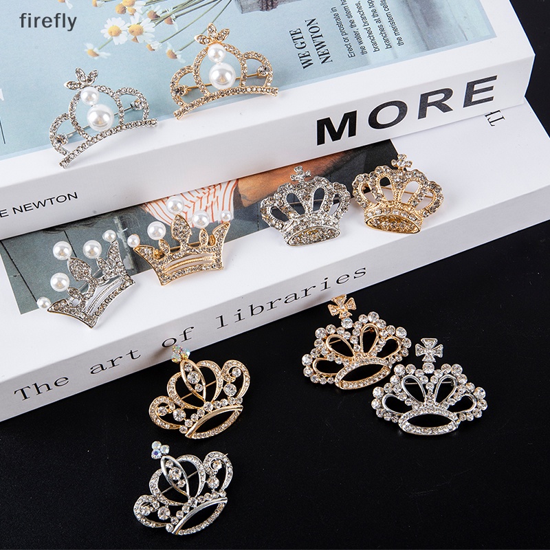 Cài Áo Hình Vương Miện Đính Đá Thời Trang