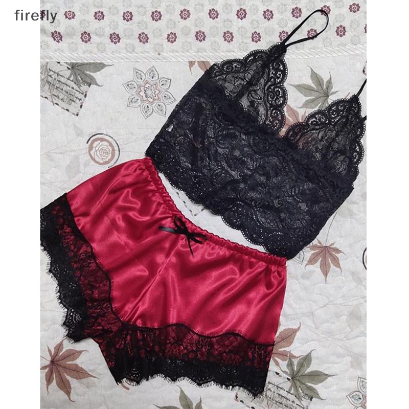 Bộ Đồ Ngủ 2 Món Gồm Áo Phối Ren + Quần Short Thời Trang Quyến Rũ Cho Nữ