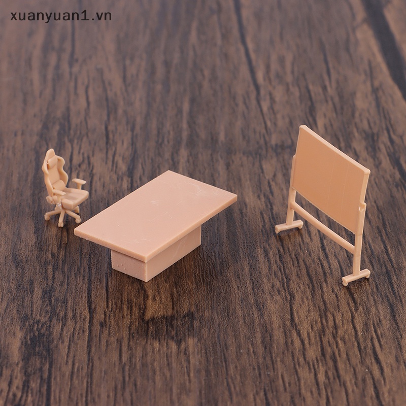 Mô Hình Bàn Ghế Văn Phòng Tỉ Lệ 1 / 64 Bằng Nhựa Resin Không Màu