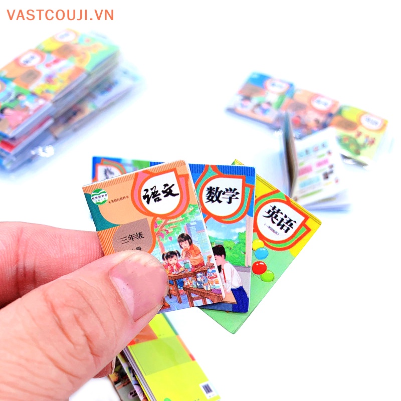 Bộ 3 Cuốn Sách 1: 12 Dùng Để Trang Trí Nhà Búp Bê