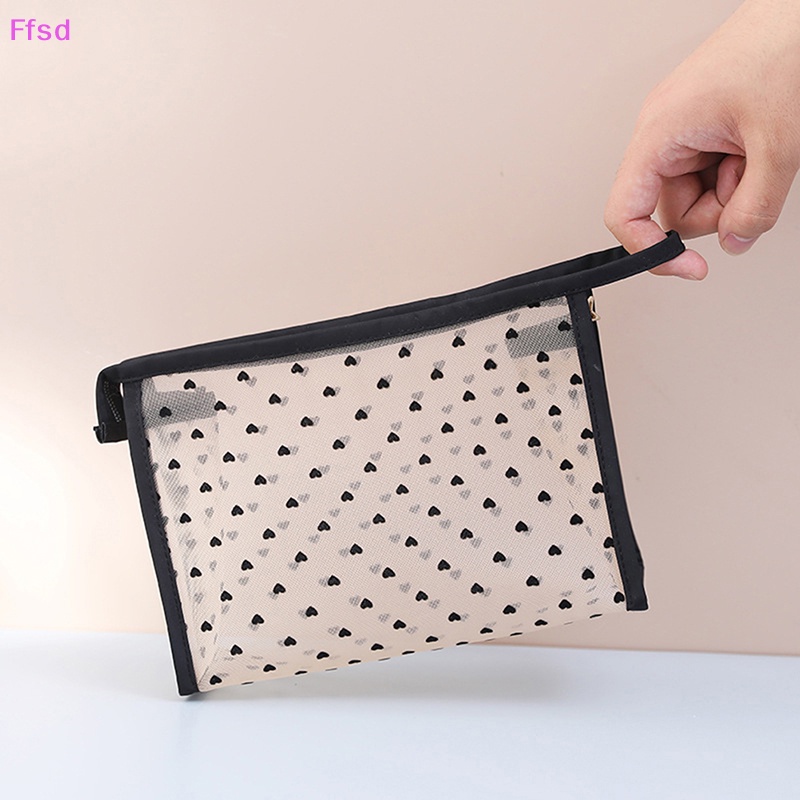 Túi Lưới Đựng Mỹ Phẩm Di Động Trong Suốt Họa Tiết Trái Tim