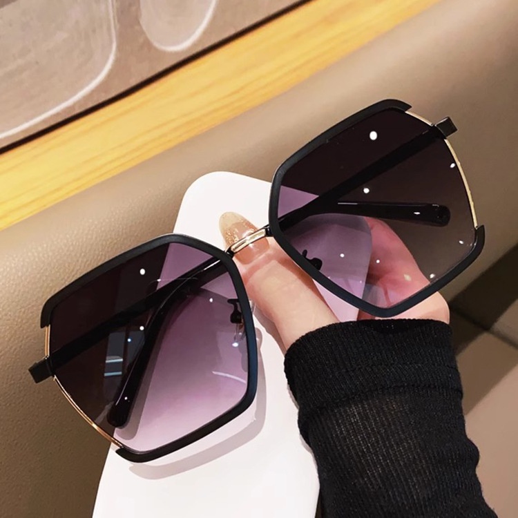 Kính Mát Gọng Vuông Kim Loại Thời Trang Cho Nam Nữ