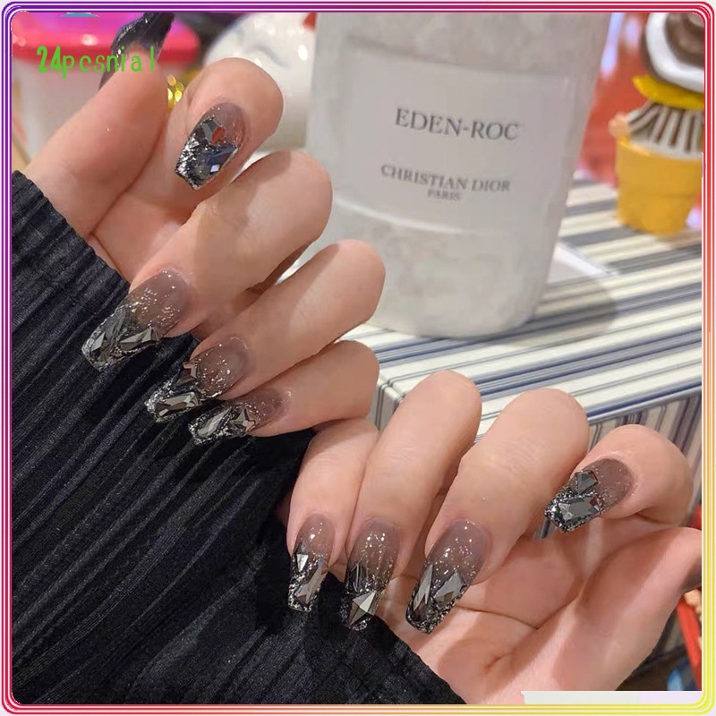 Bộ Móng Tay Giả Màu Tối Đính Kim Cương Có Thể Tháo Rời