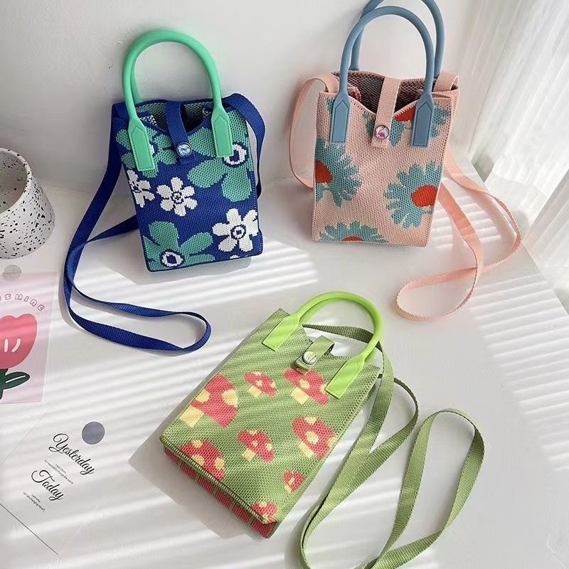 Túi Đeo Chéo Đan Len Đựng Điện Thoại / Chìa Khóa Họa Tiết Hoạt Hình Thời Trang Mới 2023