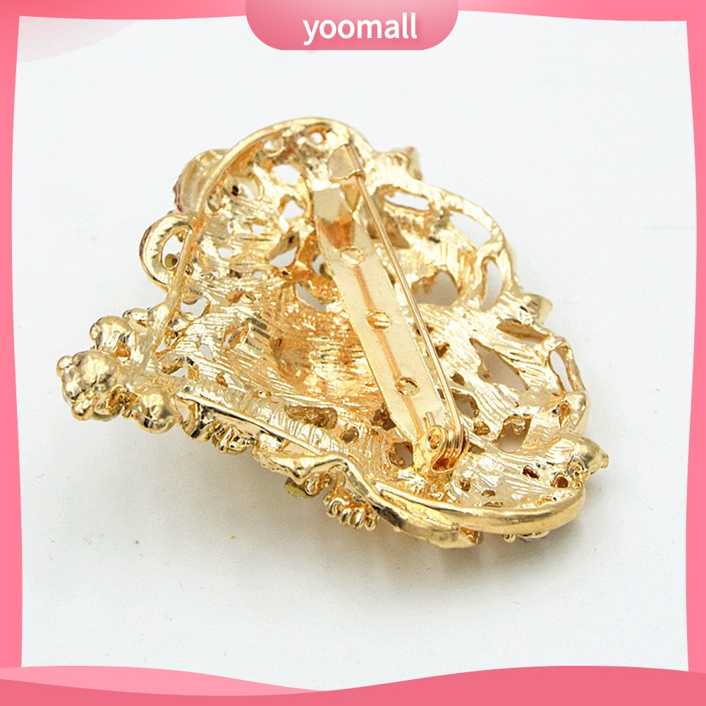 Ghim Cài Áo Hình Trái Tim Đính Đá Nhân Tạo Thời Trang