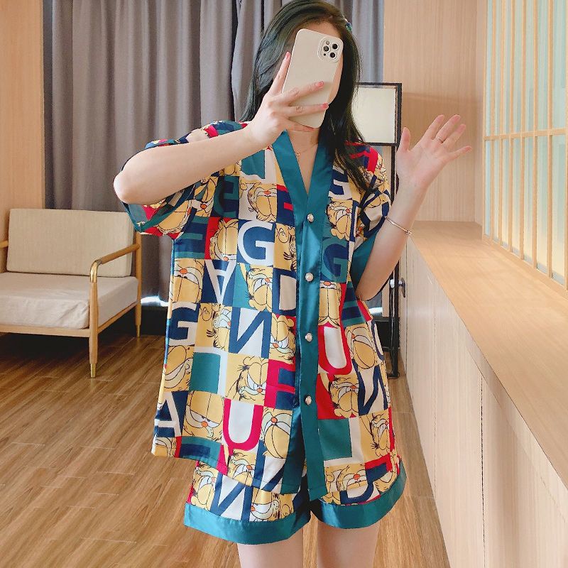 Bộ Đồ Ngủ Vải Lụa Lạnh Dáng Rộng In Họa Tiết Thời Trang Mùa Hè Cho Nữ