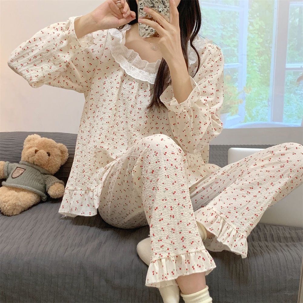 Bộ Đồ Ngủ Tay Dài Phối Ren Phong Cách Hàn Quốc Thời Trang Xuân Thu Xinh Xắn Cho Nữ