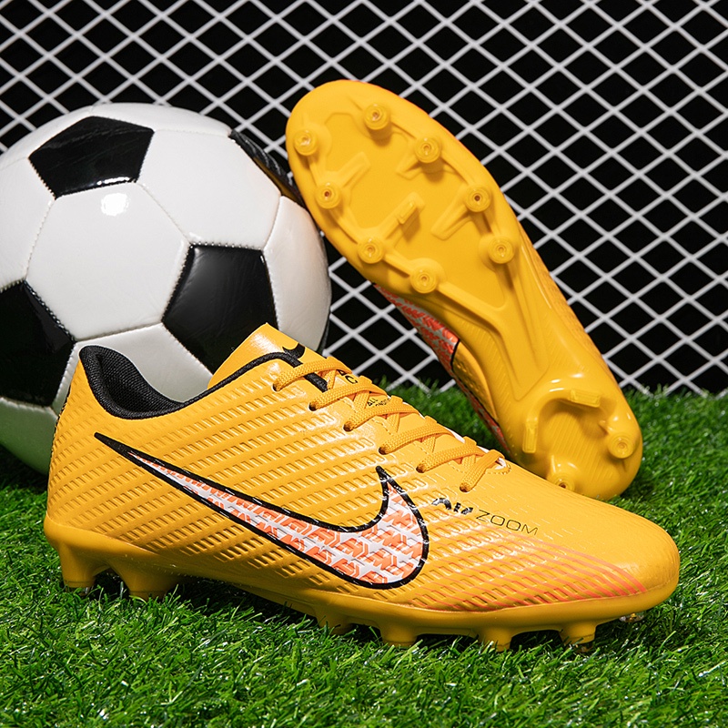 Giày Đá Bóng Chống Trượt Siêu Nhẹ ae5ae3 Size 35-45 Cho Nam