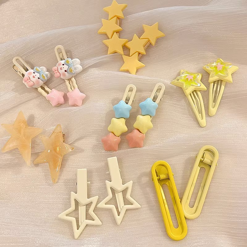 Kẹp Tóc Mỏ Vịt Hình Ngôi Sao / Bông Hoa Màu Vàng Dễ Thương Dùng Dự Tiệc Đơn Giản Dành Cho Bé Gái