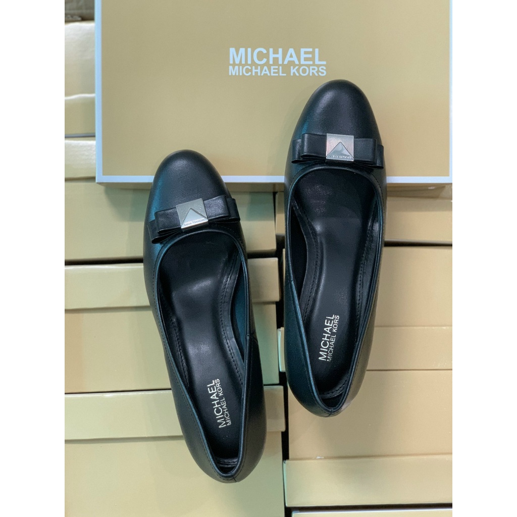 Giày MK mũi tròn, gót trụ 5cm