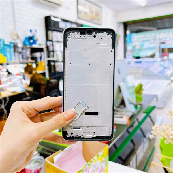 Bộ vỏ Xiaomi Redmi 10 5G zin mấu máy chuẩn, hàng như hình.