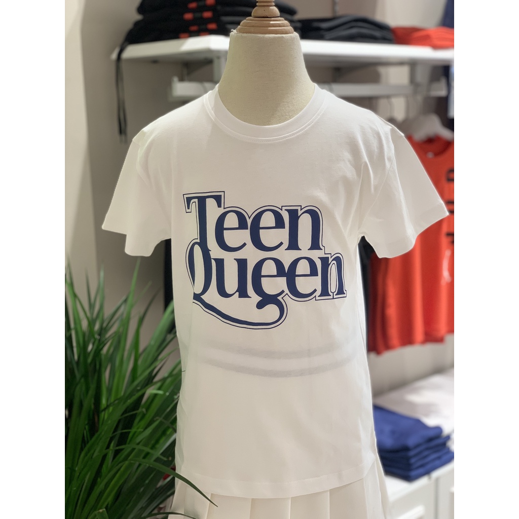 Áo phông BG màu trắng chữ Teen Queen