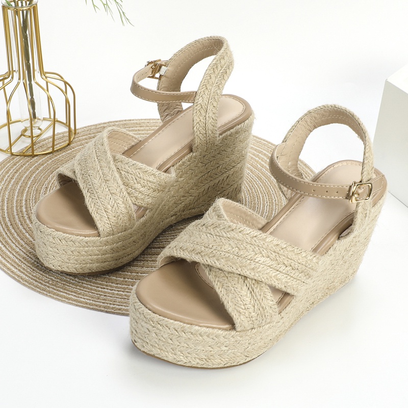 Sandal Đế Xuồng Thiết Kế Mới Thời Trang Mùa Hè Dành Cho Nữ