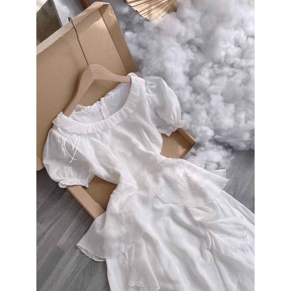 Đầm midi trắng cổ vuông chân bèo voan